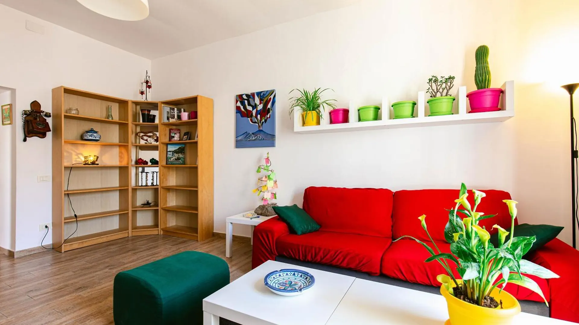 Apartment Da Nonna Lina Ai Quartieri Naples
